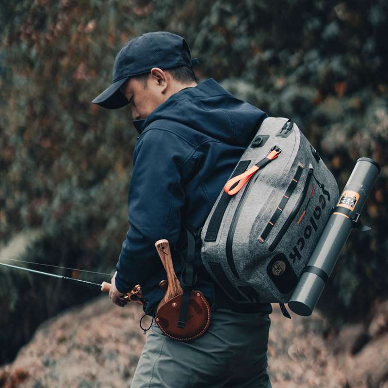 Selempang & Paket Fly Fishing 10–24L — TPU Dilas, Ritsleting Kedap Udara | OEM